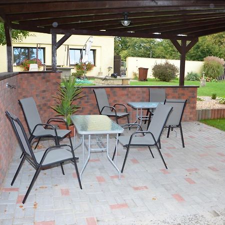 Apartmány Nad Parkem Broumov Bagian luar foto